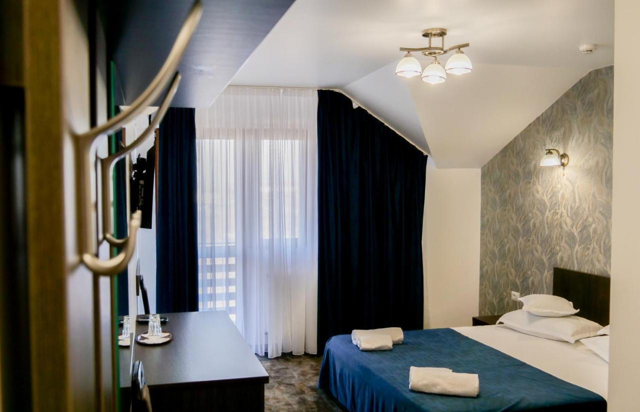 Motel Infinit Zsilvásárhely Kültér fotó