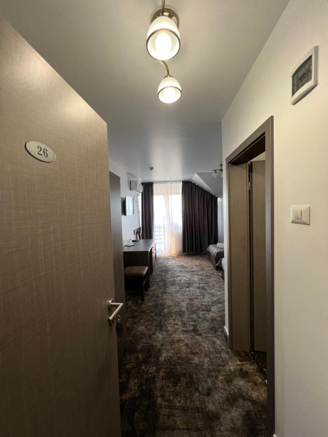 Motel Infinit Zsilvásárhely Kültér fotó