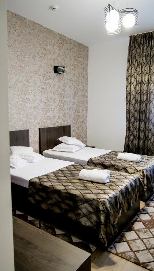 Motel Infinit Zsilvásárhely Kültér fotó