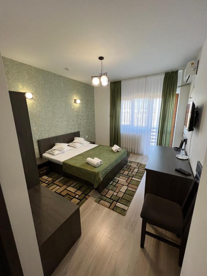 Motel Infinit Zsilvásárhely Kültér fotó